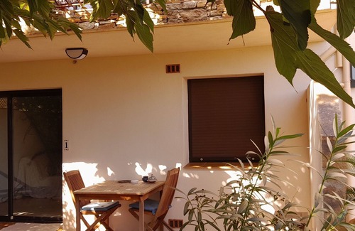 Bormes-Les-Mimosas Apartment | Villa des Cyprès property magnificent secure and peaceful private parking lot