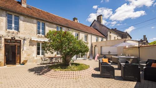 Buxeuil Villa | Villa des Lilas - Champagne & SPA - 6 pers