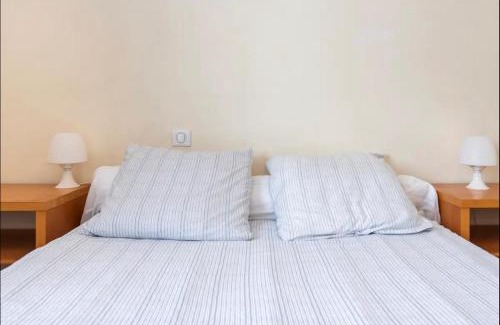 Villeneuve-sur-Lot Bed & Breakfast | Villa des Palmiers, Chambre 2, Lit double