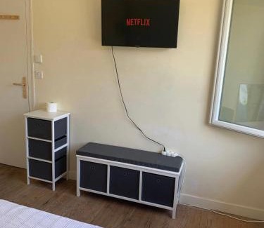 Villeneuve-sur-Lot Bed & Breakfast | Villa des Palmiers, Chambre 2, Lit double