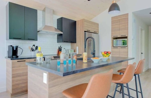 Pont-Rouge Ski Chalet | Villa des Sentiers spa