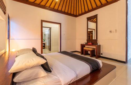 Central Seminyak Villa | Villa Dewata 3