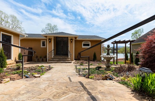 Hayesville House | Villa di Lago-Lake Chatuge/Hayesville/Hiawassee/Pet Friendly