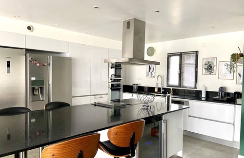 Boran-sur-Oise Villa | VILLA DIANE