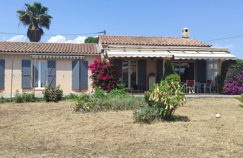 Antibes House | Villa Disposant D'un Grand Jardin, à 15 Minutes de la Plage
