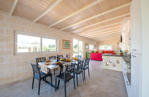 San Vito dei Normanni Villa | Villa Donna by Villa Plus