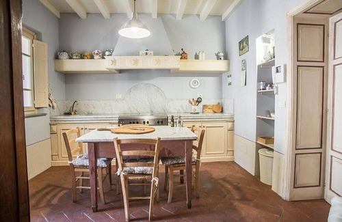 Camaiore Villa | Villa Dolceamara: An elegant three-story villa situated in a quiet location, a few minutes from the town center, with Free WI-FI.