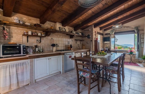 Furlo Villa | Villa Doriana 6 - Three Bedroom Villa, Sleeps 6