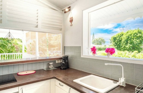 Anse des Rochers Villa | Villa Douce, beach access by foot and private pool