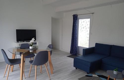 Saint-Michel-en-l'Herm House | Villa du lagon avec piscine