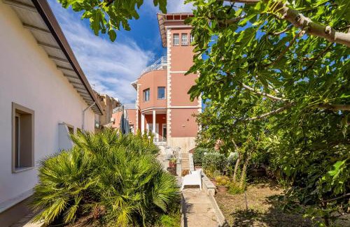Porticello Bed & Breakfast | Villa Edera Rental Room