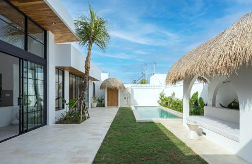 Pecatu Villa | Villa Emerald - Uluwatu by Yolla Hospitality