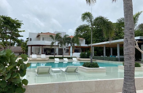 Bocachica Villa | Villa en Barú con playa privada 6BR