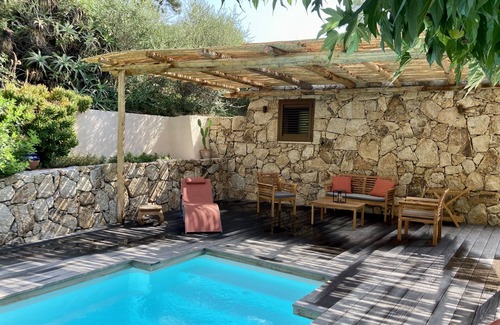 Lecci Villa | VILLA en Pierre 4 persons near PORTO-VECCHIO HEATED SWIMMING POOL