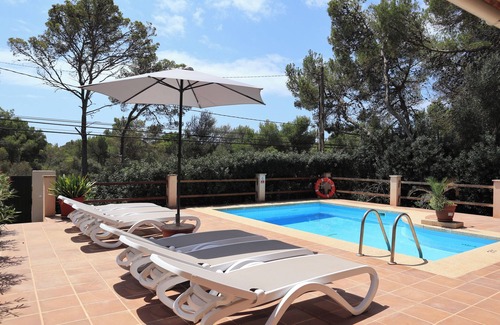 Portopetro Ski Chalet | Villa en Portopetro: Ideal para familias, cerca del puerto y a 2 km de la Playa