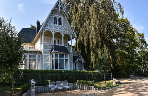 Gohren Villa | Villa Erika für 6 bis 10 Personen mit Ostseeblick