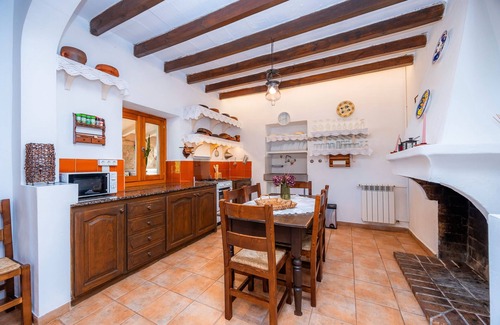 Son Servera Villa | Villa 'Es Rafal De Baix' with Sea View, Wi-Fi and Air Conditioning