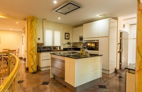San Agustin Villa | Villa "Albella" with Sea View, Garden, Terraces, Pool, Sauna, Whirlpool & Gym