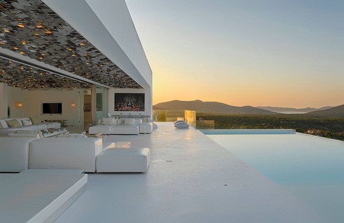 Sant Josep de sa Talaia Villa | VILLA WITH SEA VIEWS