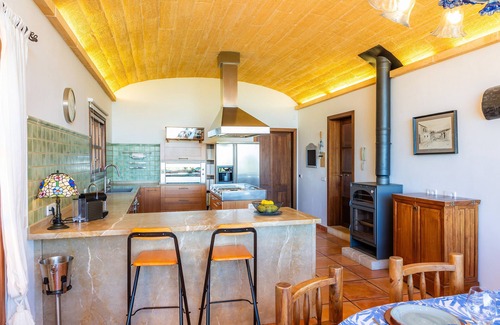 Manacor Villa | Villa "Es Turonet" with Mountain View, Private Pool & Wi-Fi