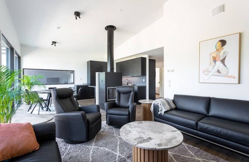 Porvoo House | Villa Eslahti - Seafront/Jacuzzi