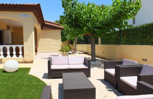 Les Tres Cales Villa | Villa Esperanza 4bedroom villa with air-conditioning & private swimming pool