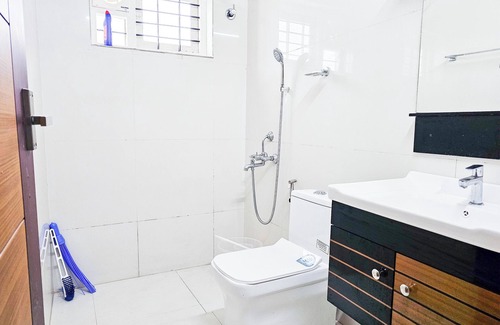 Kochi Villa | Villa Espoir: Spacious 5-bedroom Villa in Edappally, Kochi