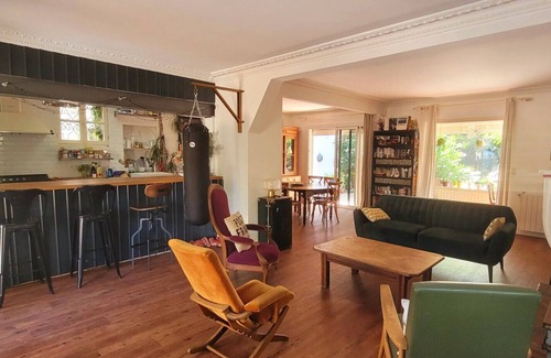 La Faute-sur-Mer Villa | Villa Esterel, for 14 people, located 200 m from the beach