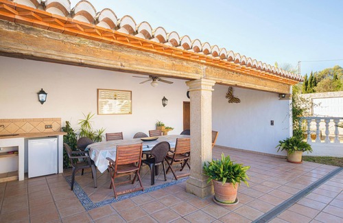 Tarraula Villa | Villa "Esther" with Pool, Garden & Wi-Fi