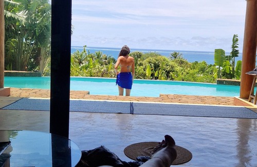 Nosy Boraha Villa | Villa exclusive avec piscine vue panoramique sur la mer et la forêt, parc, wifi.