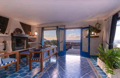 Isora Villa | Villa Exclusiva en El Hierro con Piscina Privada
