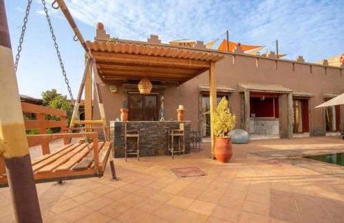 Aghouatim Villa | Villa Familiale De 5 Chambres Avec Piscine
