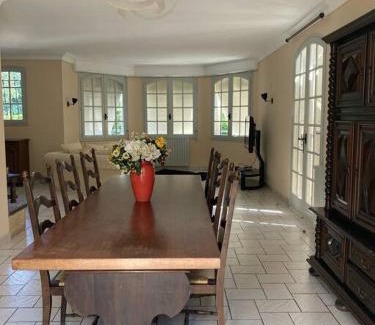 Casteljaloux Villa | villa familiale de caractere