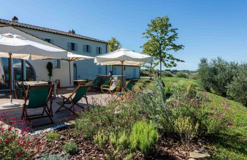 Cortona Villa | Villa Farneta by Mmega
