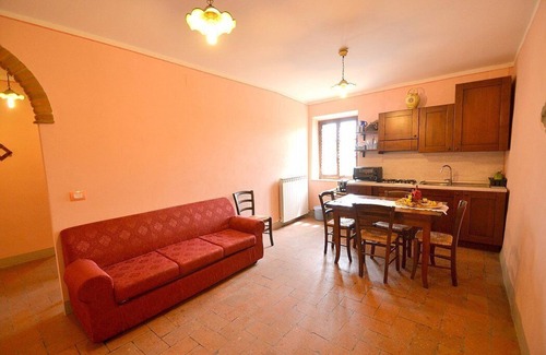 Cortona House | Villa Fastia Grande: A splendid apartment that covers the entire top floor of a villa.