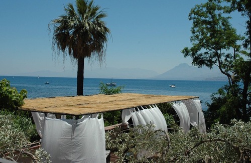 Santa Flavia Villa | Villa Fergio' home in the sea