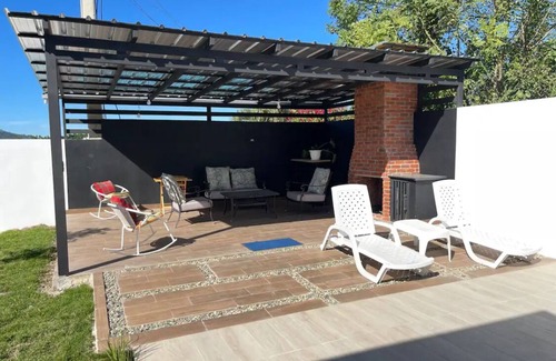 Villa Hermosa House | Villa Ferrer 1/Pool/Jacuzzi/Mountain View
