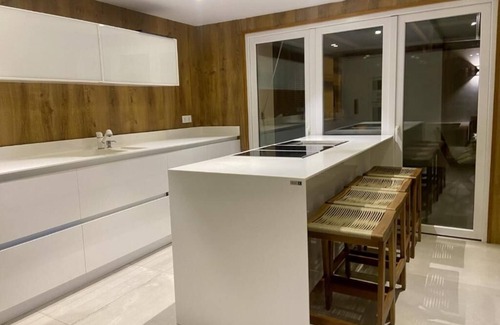 Sevilla Este House | Villa FIBES, discover the magic of Seville, 5 min walking distance from the Palacio de Congre