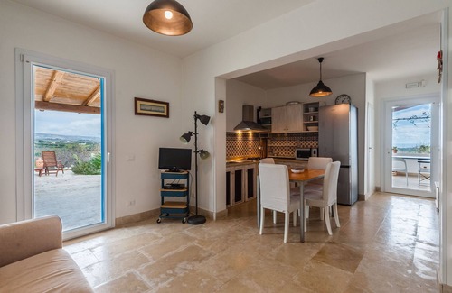 Noto Villa | Villa Fico d'India con piscina by Wonderful Italy