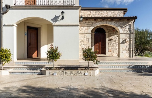 Noto Villa | Villa Fidalma - Three Bedroom Villa, Sleeps 6