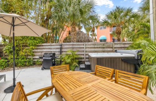 Siesta Key Village House | Villa Fiesta - 312R