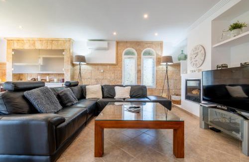 Ses Salines Villa | Villa Fina