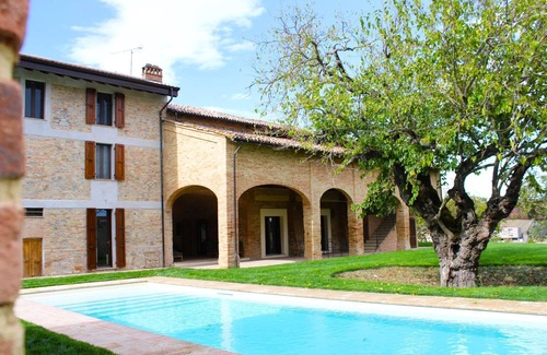 Bagni di Tabiano Villa | Villa Finetta - Tabiano Castello Country Villas