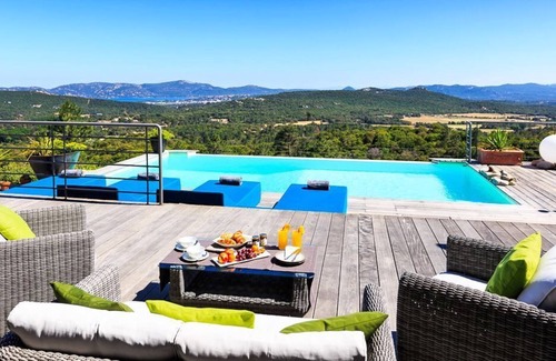 Porto-Vecchio House | Villa Fiorella