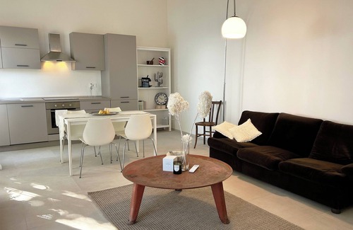 Costarainera Apartment | Villa Fiori, Charming apartment with a sensational sea wiew in Costarainera.