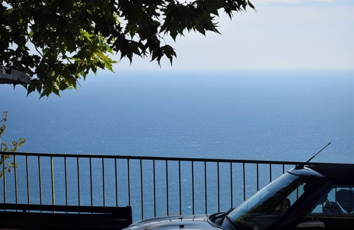 Costarainera Apartment | Villa Fiori, Charming apartment with a sensational sea wiew in Costarainera.