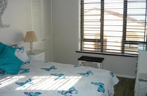 Shaka's Rock Apartment | Villa Flamenco 8