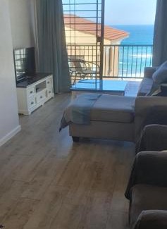 Shaka's Rock Apartment | Villa Flamenco 8