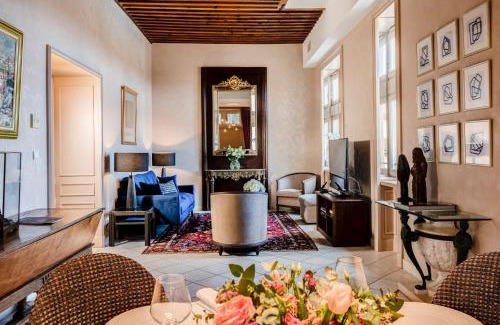 Old Lyon Hotel | Villa Florentine