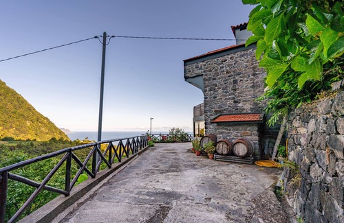 Sao Vicente Cottage | Villa Fontes 7